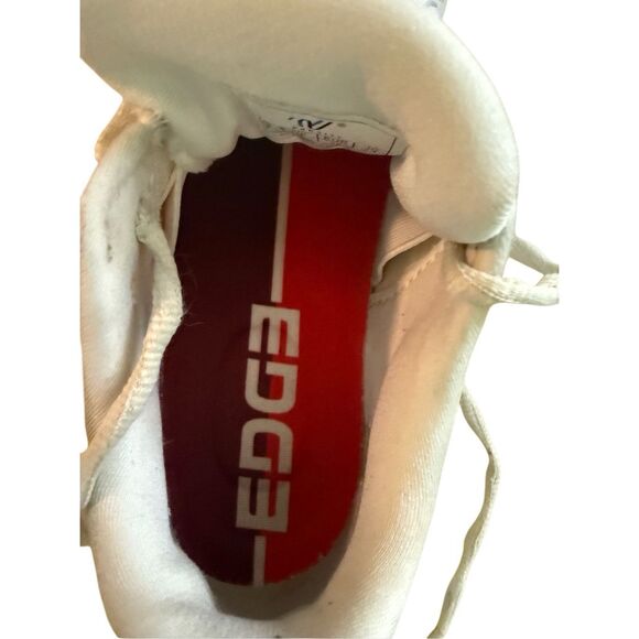Varsity Edge Cheer Shoes Sz 7 in White - Picture 10 of 11